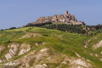 La ciudad medieval de Craco, al sur de Italia, fue abandonada tras un fuerte terremoto a mediados del siglo XX.