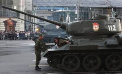 Un tanque de guerra ruso en Moscú (Rusia). EFE/Archivo