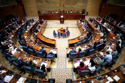 Pleno de investidura de Isabel Díaz Ayuso como presidenta de la Comunidad de Madrid.