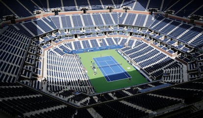 Panorámica interior de la pista Arthur Ashe de Nueva York, en Flushing Meadows. / PETER MORGAN (AP)