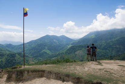 Tourists on the trail to Ciudad Perdida, in 2015.