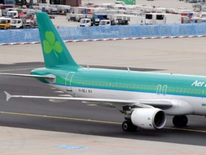 Un avi&oacute;n de la compa&ntilde;&iacute;a a&eacute;rea Aer Lingus en Fr&aacute;ncfort 