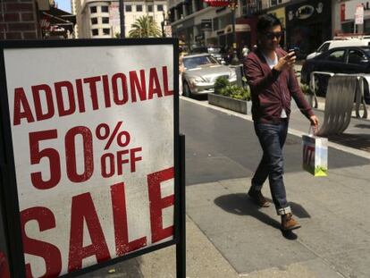Una tienda de San Francisco (EE UU) ofrece descuentos del 50% en plena temporada.