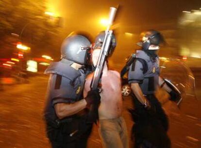 Incidentes en la madrugada del lunes tras el partido de la final.