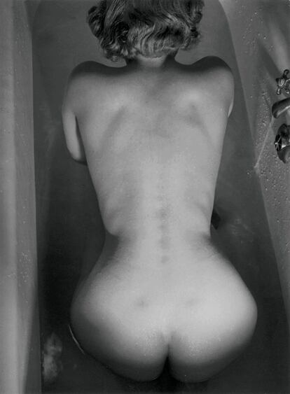 Desnudo en la bañera, 1938