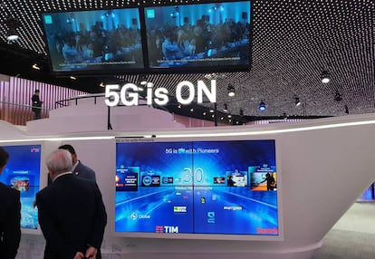 Demostración de la red 5G en el stand de Huawei en el MWC19.