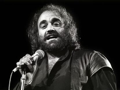 Imagen de Demis Roussos en un concierto en Rotterdam en 1984.