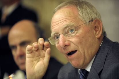 El ministro de Econom&iacute;a alem&aacute;n, Wolfgang Sch&auml;uble, durante la conferencia en Santiago de Compostela.
 