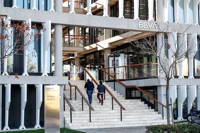 La Ciudad BBVA, sede corporativa del Grupo Banco Bilbao Vizcaya Argentaria en España.