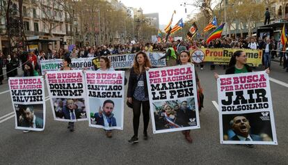 Carteles contra los líderes de la ultraderecha internacional