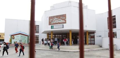 Instituto público de la provincia de Sevilla.