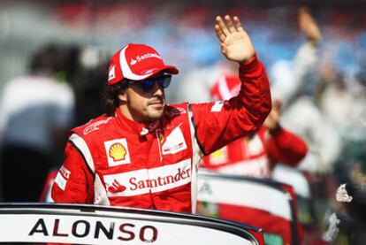 El piloto español Fernando Alonso, antes de que empezara el Gran Premio de Australia.