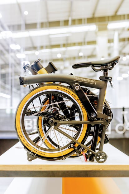 La G-Line, un modelo pensado para clientes que quieren utilizar una Brompton fuera de la ciudad. Las ruedas más grandes y cubiertas más gruesas.