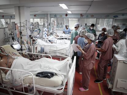 La UCI del Hospital de M'Boi Mirim, en un suburbio de São Paulo, el pasado viernes 12 de marzo.