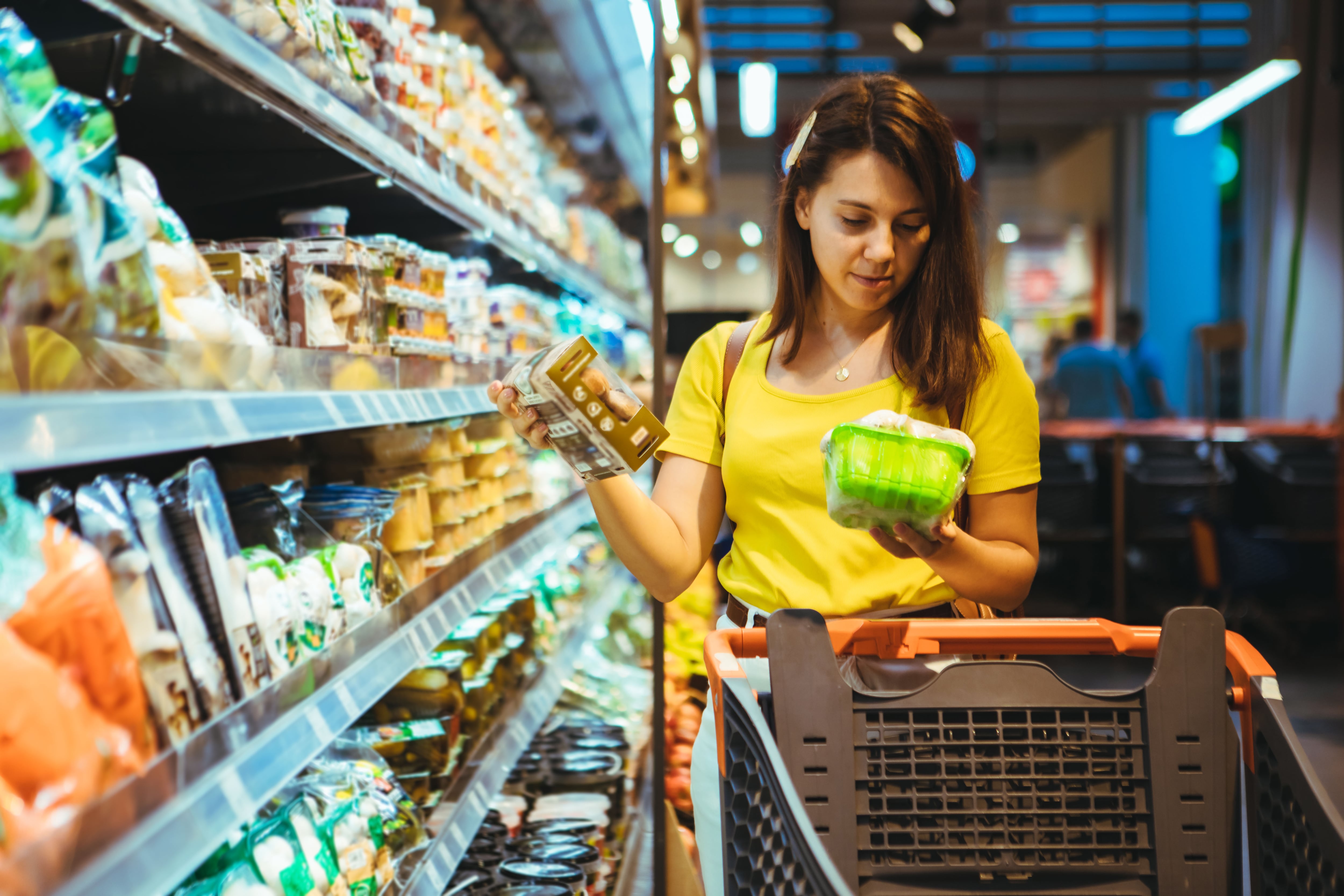 ¿Tenemos la culpa de no hacer un consumo ético al llenar el carrito de la compra?