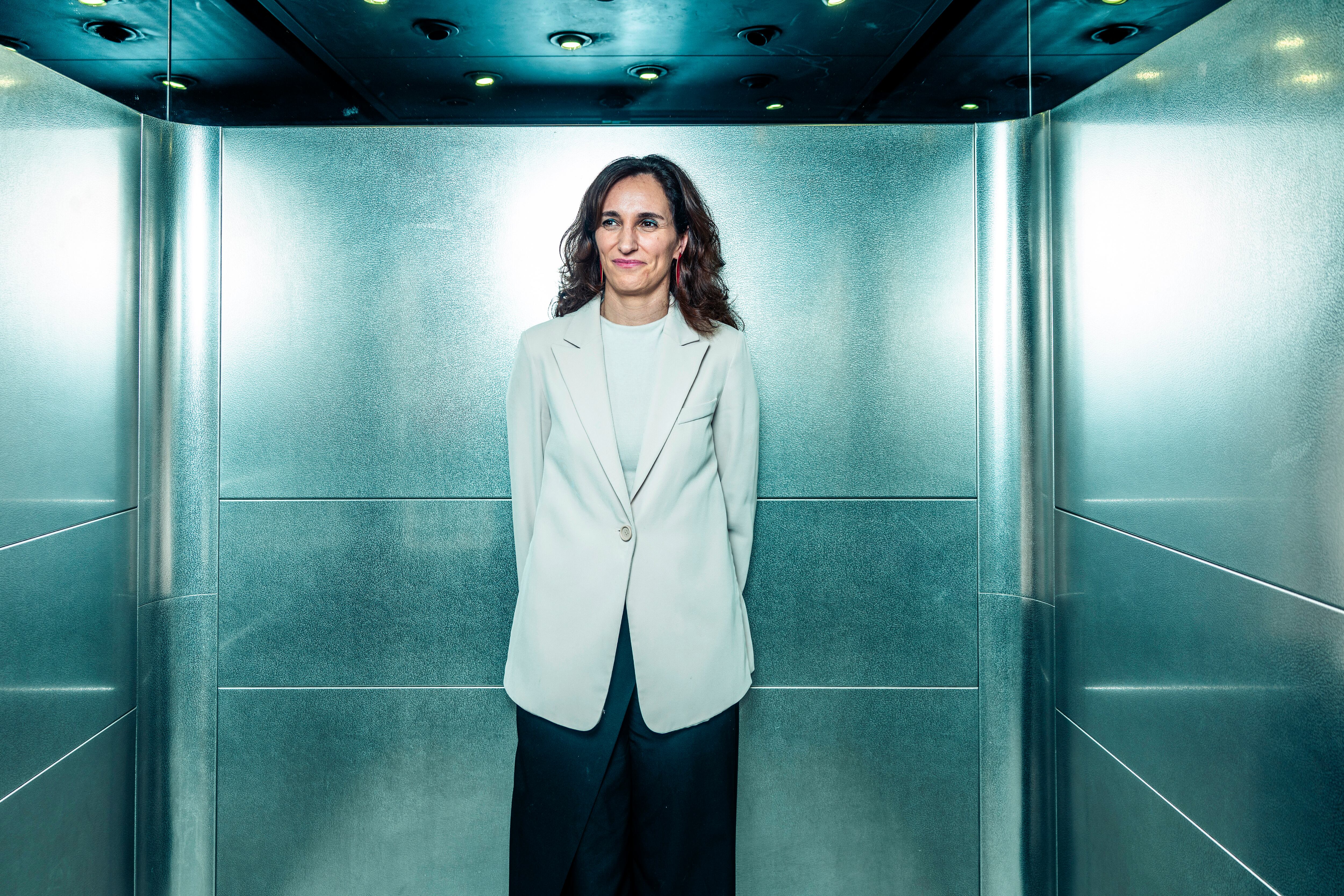 La ministra de Sanidad, Mónica García, en la sede del ministerio de Madrid.