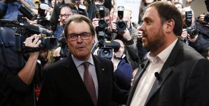 Oriol Junqueras i Artur Mas, dimarts, abans de la conferència que va fer el líder d'ERC.