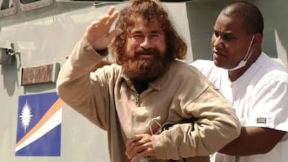 Salvador Alvarenga, rescatado