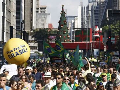 Terceiro protesto anti-PT em São Paulo.