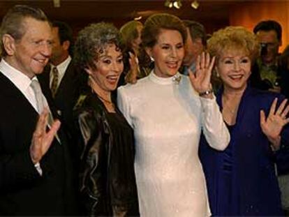 Donald O'Connor, Rita Moreno, Cyd Charisse y Debbie Reynolds