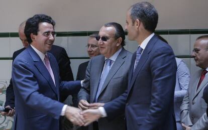 Santiago Calatrava, Alberto Fabra y Francisco Camps, en la presentaci&oacute;n del Centro de Convenciones de Castell&oacute;n en 2008.