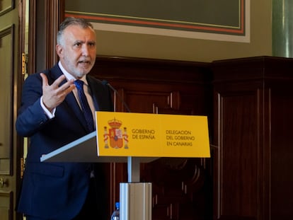 El presidente del Gobierno de Canarias, Ángel Víctor Torres, el viernes 20 de noviembre en la Delegación del Gobierno en Canarias.