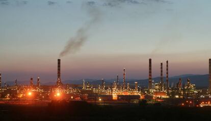 La petroqu&iacute;mica de Tarragona, en una imatge d&#039;arxiu.