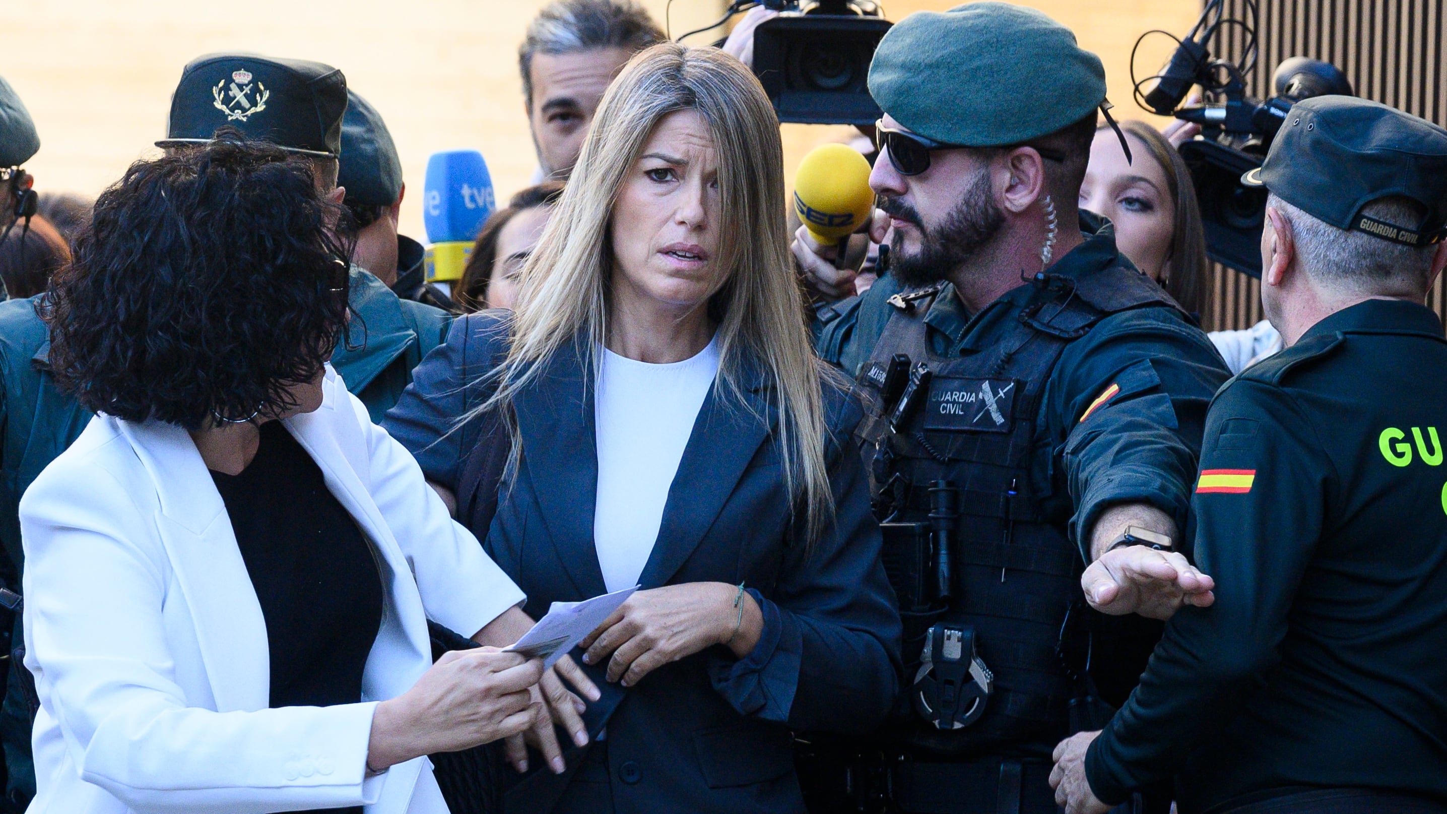 La jueza cree “plausible” que Vilaplana acercara a Mazón en coche al Palau de la Generalitat la tarde de la dana