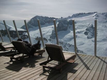 Relajadas vistas el glaciar de la Marmolada