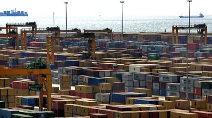 El 38% de la cocaína incautada desde 2008 estaba camuflada entre los contenedores que llegan al Puerto de Valencia.
