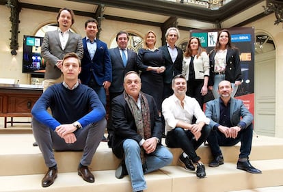 Ainhoa Arteta, en el centro, durante la presentación de la temporada de la Abao.