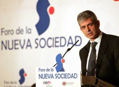 El director de EL PAÍS, Javier Moreno, en su intervención ayer en el Foro de la Nueva Sociedad.