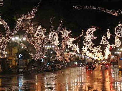 Calle de Málaga iluminada para estas fiestas navideñas.