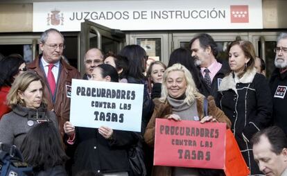 Protesta contra las nuevas tasas judiciales el pasado día 12 en Madrid.