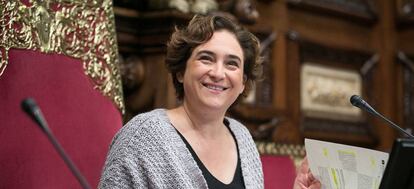 L'alcaldessa Ada Colau durant el ple.