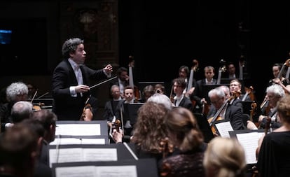 Gustavo Dudamel al frente de la Orquesta Filarmónica de Múnich.