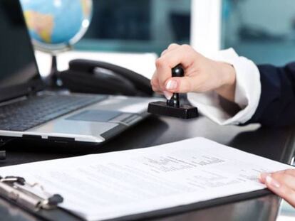 Los notarios pueden impugnar judicialmente la calificación registral
