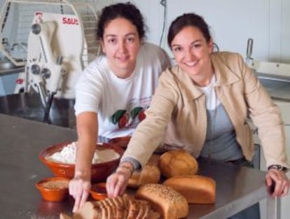 Laura y Ana Marcén, panaderas de éxito de Leciñena.