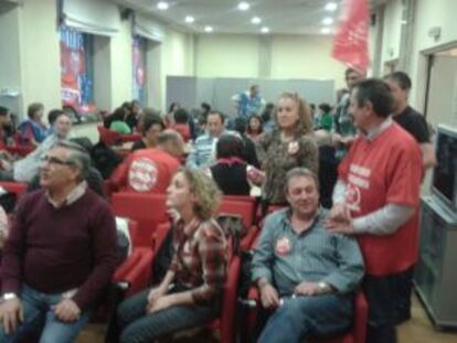 Encierro de los empleados públicos madrileños en la sede de Justicia.