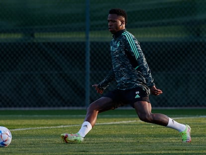 Vinicius Júnior, durante el entrenamiento previo a la semifinal del Mundial de Clubes.