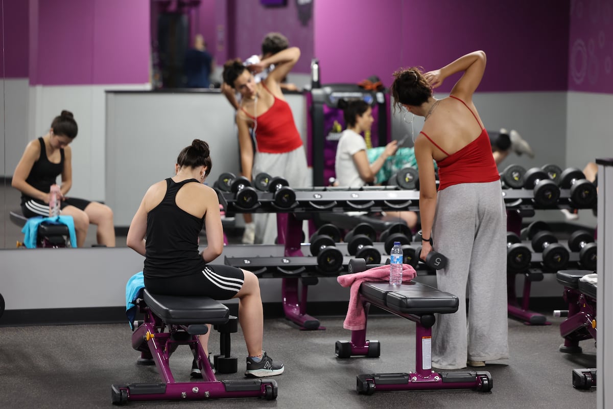 La generación del músculo: los adolescentes ponen en forma a los gimnasios