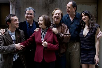 Presentación de la nueva película de Ventura Pons 'Barcelona ( un mapa)', en el año 2007. En la imagen, desde la izquierda, Pablo Derqui, Jordi Bosch, Nuria Espert, Ventura Pons, Josep Maria Pou y Maria Botto.