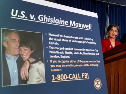Los fiscales de Nueva York anuncian la detención de Ghislaine Maxwell el pasado 2 de julio.