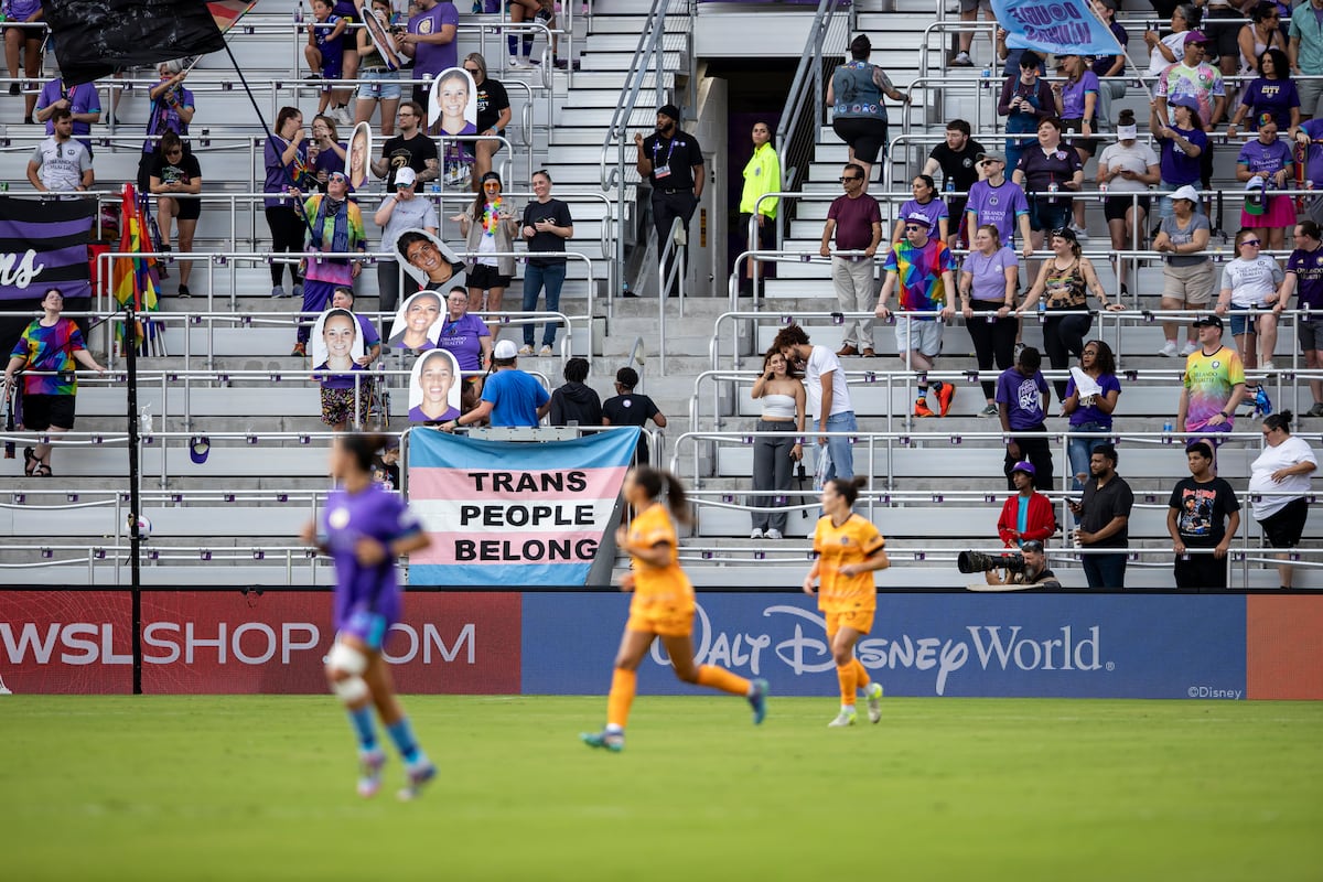 Un estudio pionero concluye que no hay pruebas de que las atletas trans sean “una amenaza” para el deporte femenino