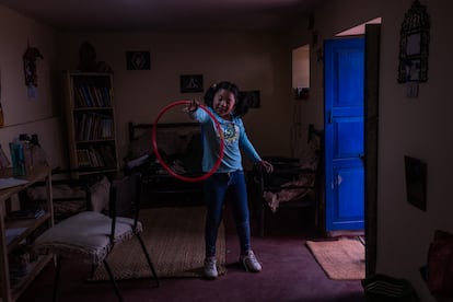 En Urquillos, como en otras comunidades, se dan casos de violencia familiar y maltrato infantil. Pero, hasta la instalación de la Casita de los Picaflores, los vecinos no sabían que existía la posibilidad de recibir terapia para mejorar la salud mental. 