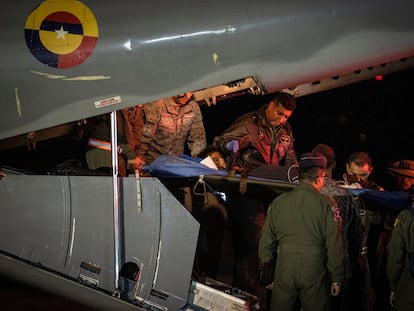 Tien Ranoque es trasladado por la Fuerza Aérea, el 10 de junio en Bogotá (Colombia).