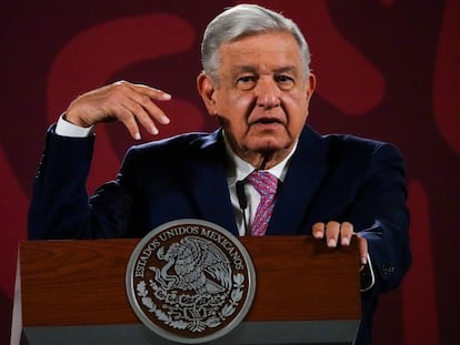 El presidente de México, Andrés Manuel López Obrador, durante su conferencia mañanera del 1 de noviembre de 2022.