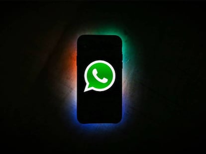 Crean una versión falsa de WhatsApp para iPhone