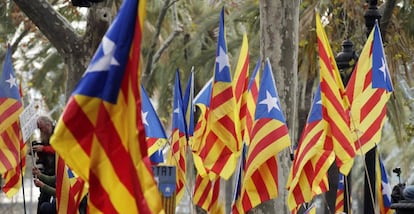 Manifestaci&oacute;n en apoyo a Carme Forcadell. 