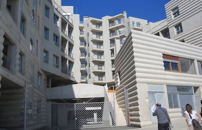 El Edificio 111 realizado por Flores & Prats en Terrassa.